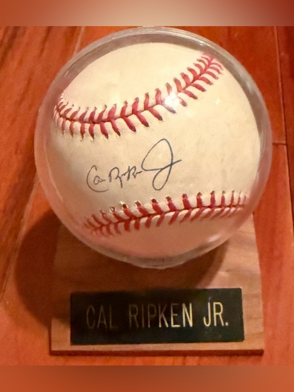 Cal Ripken Jr Autographed signed Baseball - Vintage, in case w/COA 1994/1995